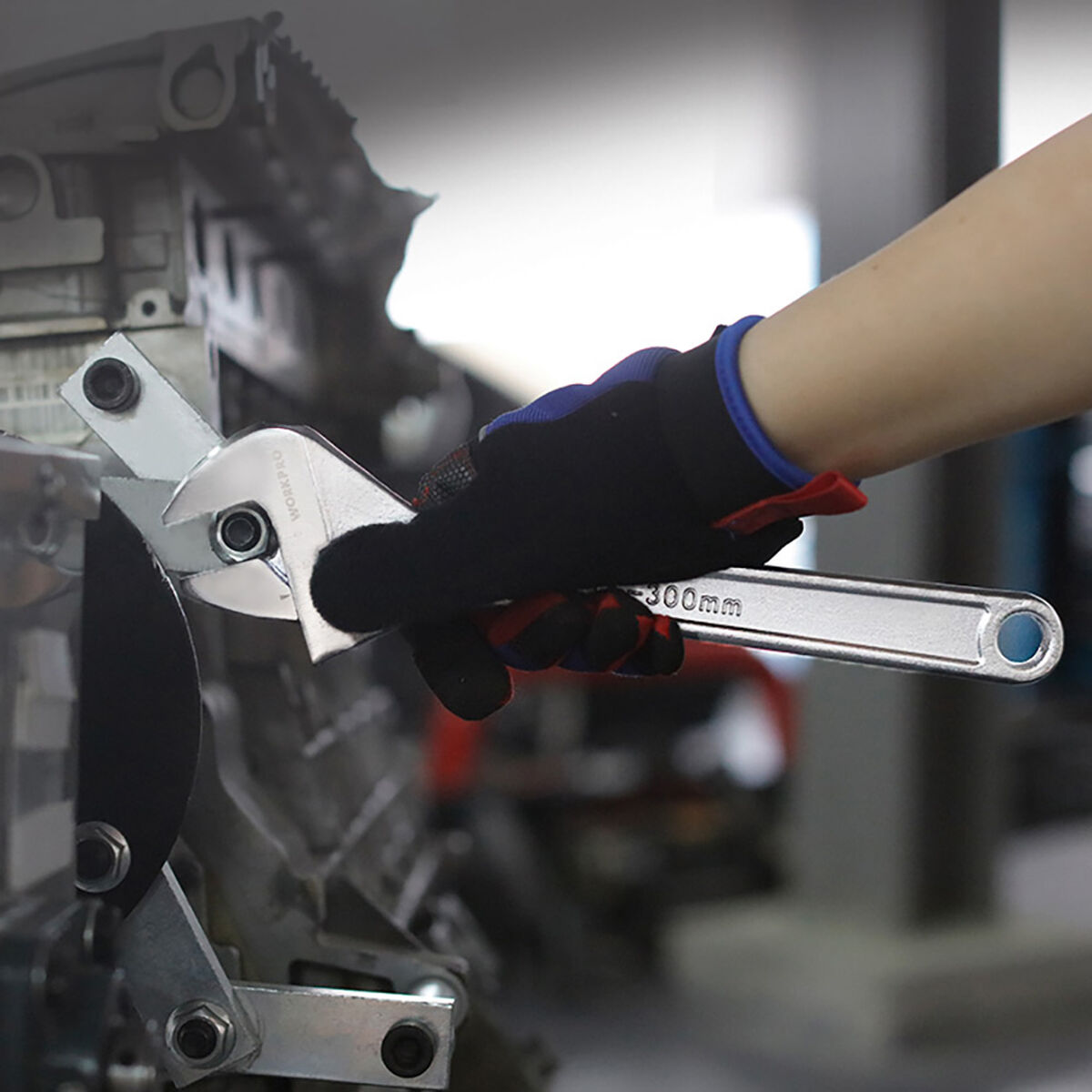 V6H15937D07459A784DE474EA1AF30125A4R5140446P7