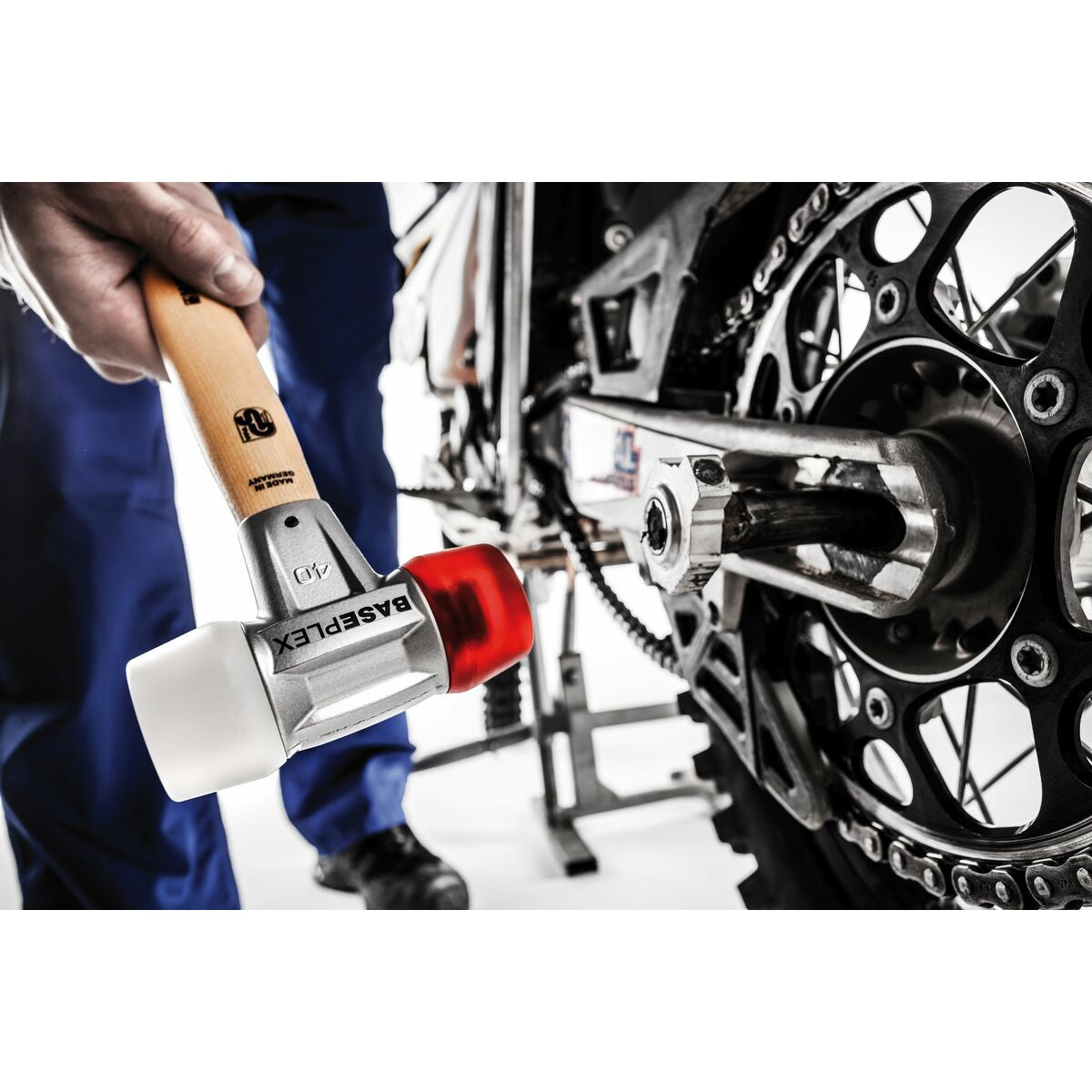 V5H43A7DA14C26D7A8072FE8377BF02582ER6636190P3