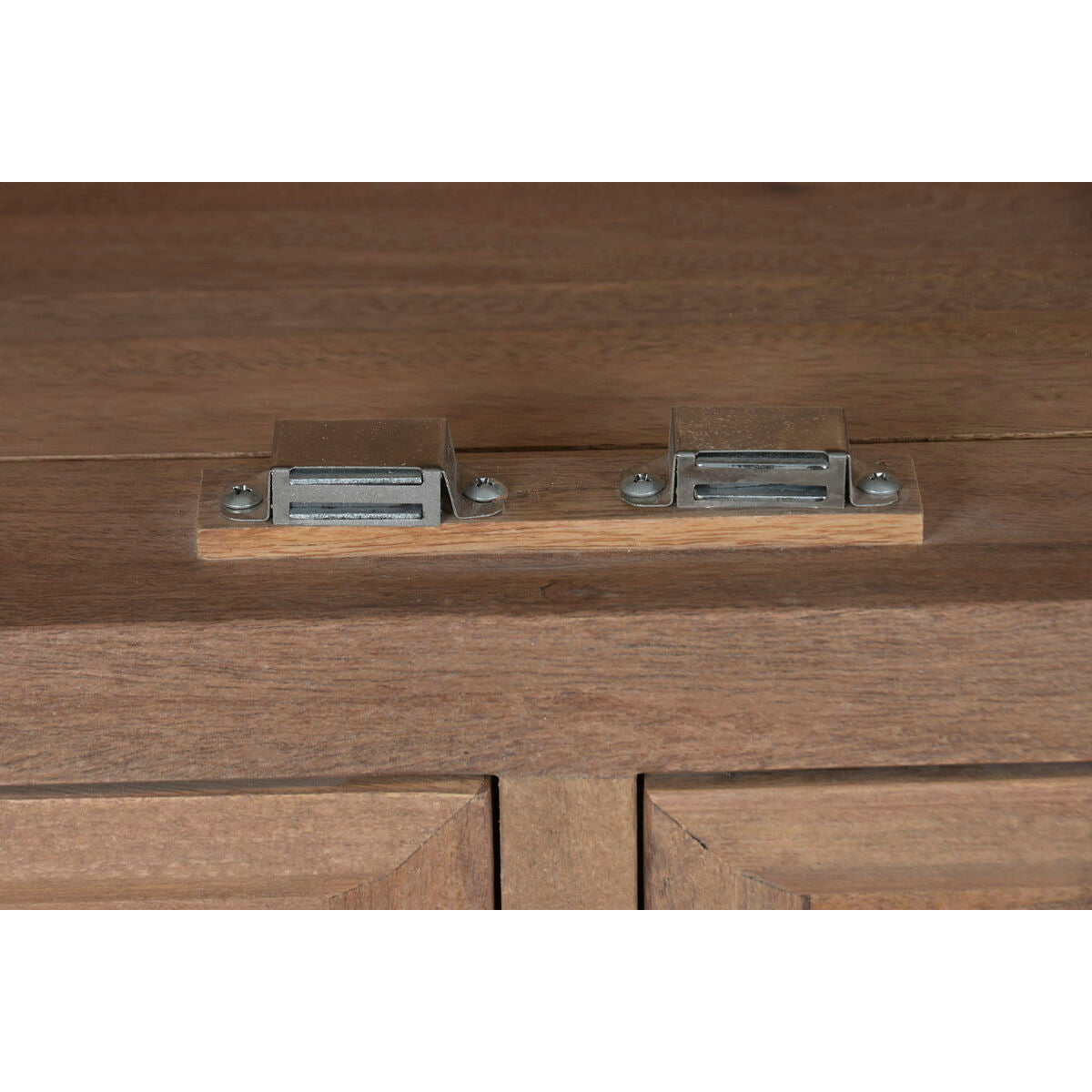 V2HBF29F9E60029573D18C67CEFE37E5802R7598137P8